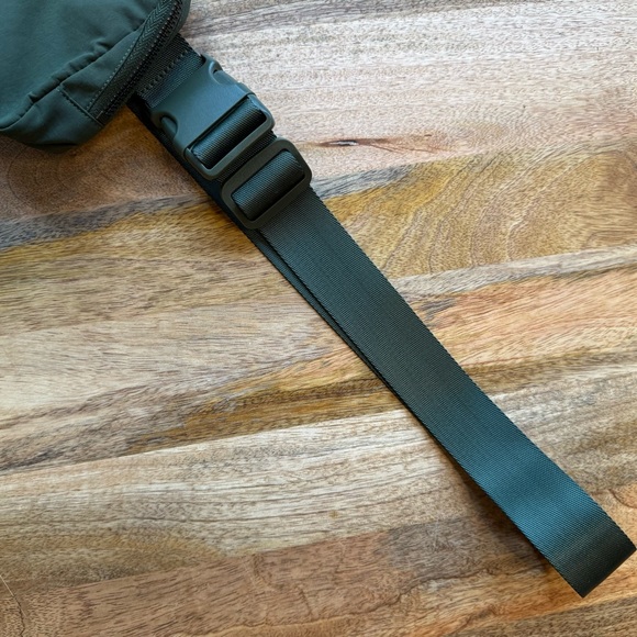 Olive Green Belt Bag - Picture 5 of 6